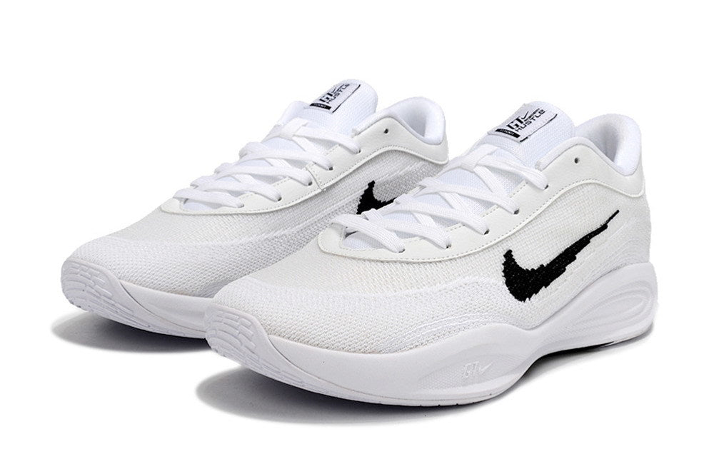 Nike GT Hustle Basketball Shoes in Black and White