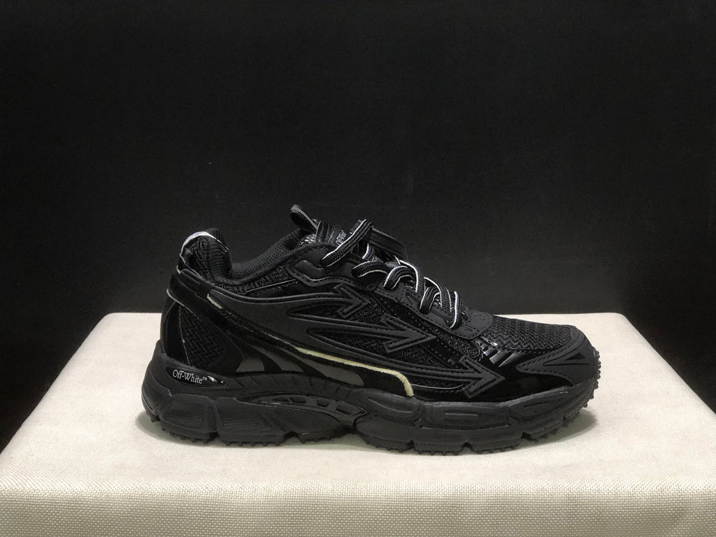 Off-White Be Right Back Black Lace-Up Dad Sneakers