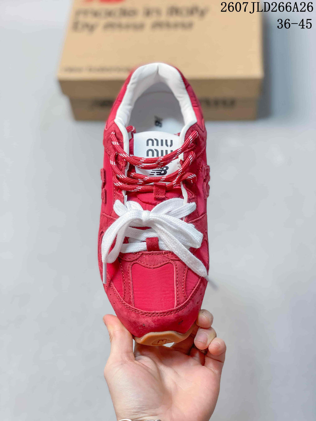 Miu Miu x New Balance 530 SL Red Sneakers 712860URY