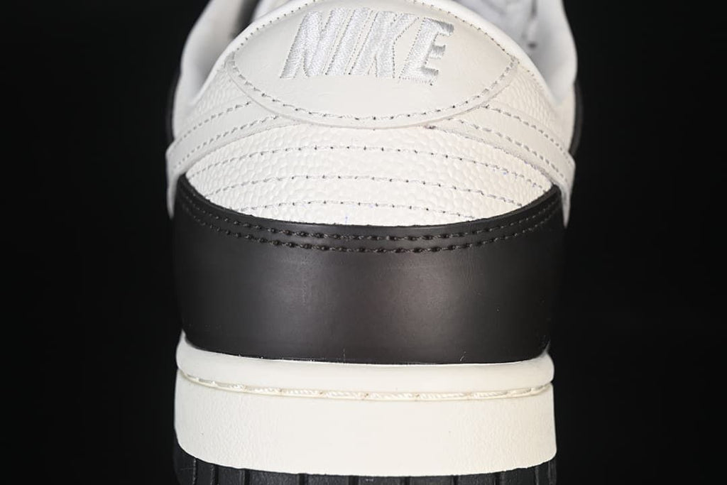 Nike SB Dunk Low Black and White Sneaker IH7333-200