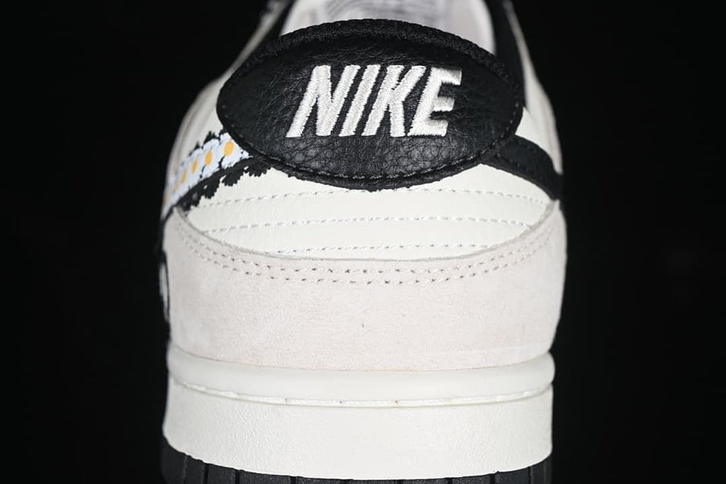 Nike SB Dunk Low Daisy Swoosh Black White DJ2024-073
