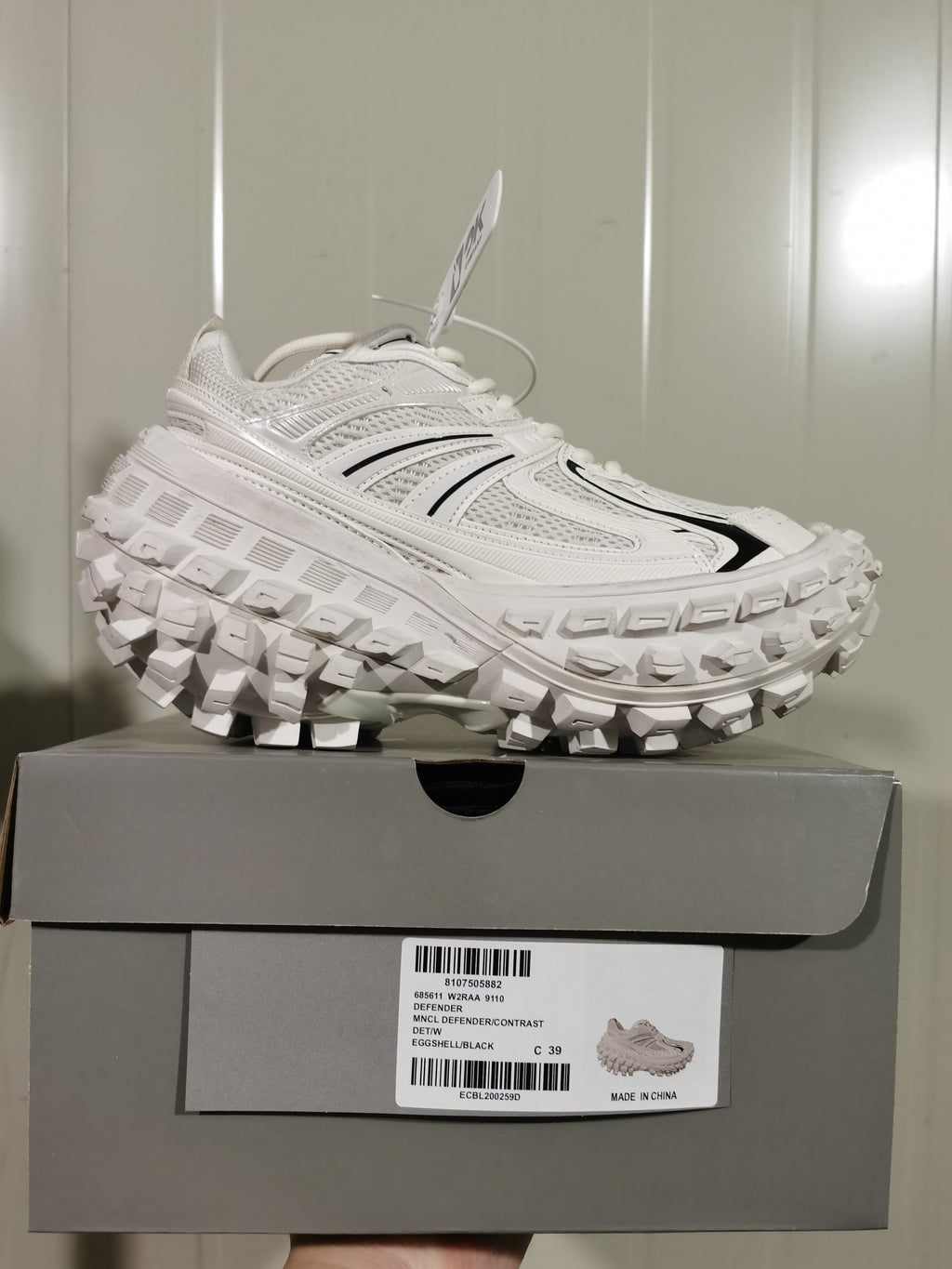 Balenciaga Defender 9110 White and Black Sneakers