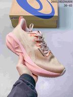ASICS NOVABLAST 5 LE Running Shoes 1011B974-031