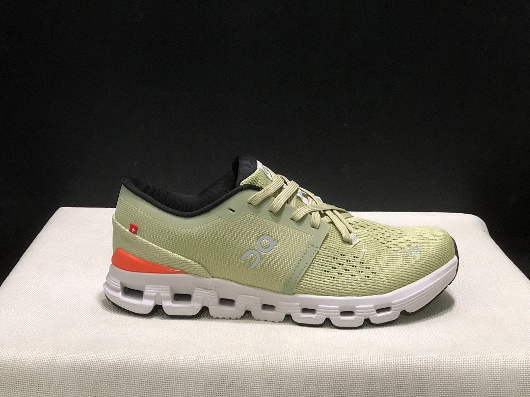 On Cloud X 4 Sneakers in Sage Green