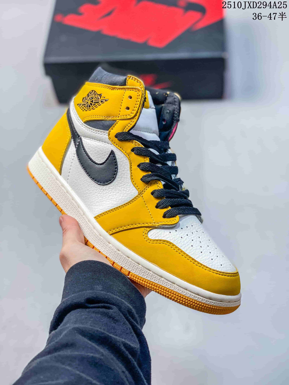 Air Jordan 1 Retro High OG Color-Block High-Top Sneakers