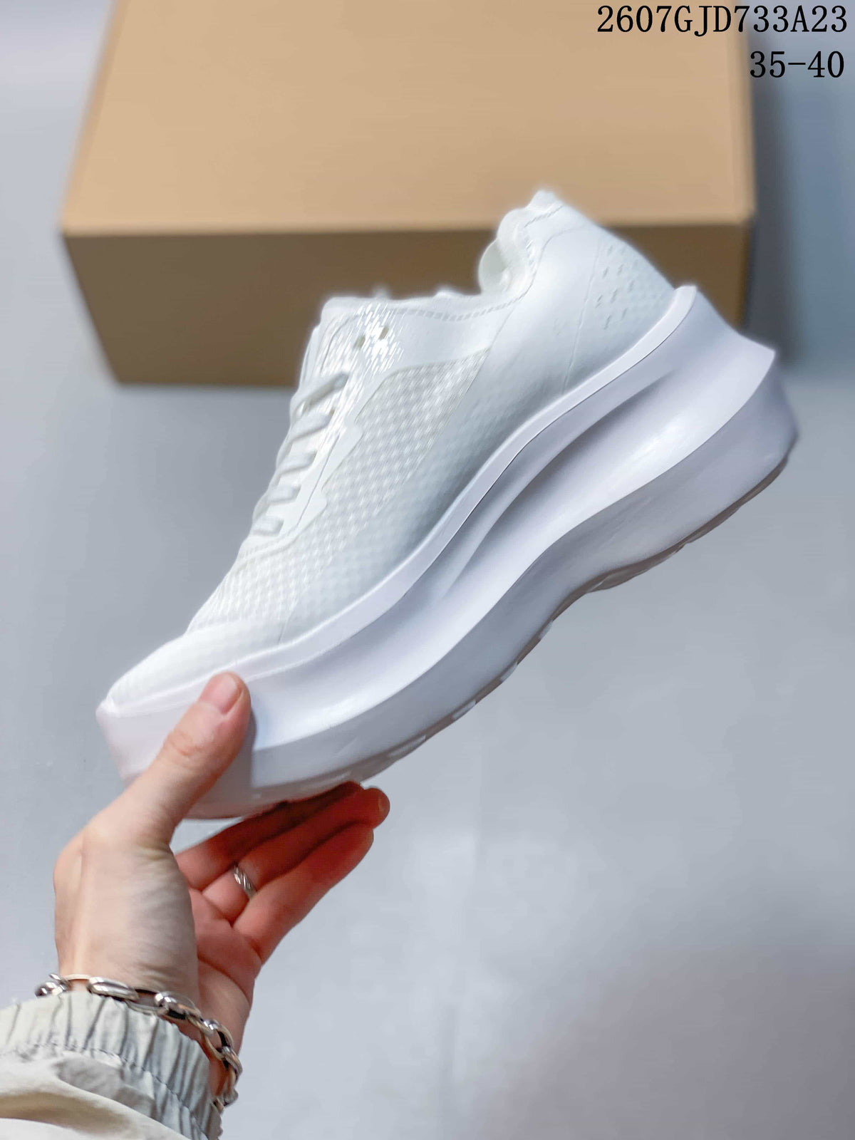 Salomon Phantasm 2 White Low-Top Sneakers