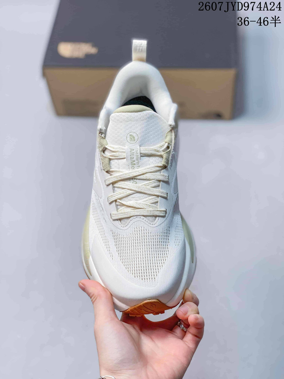 The North Face Altamesa 500 Low-Top Trail Running Shoes
