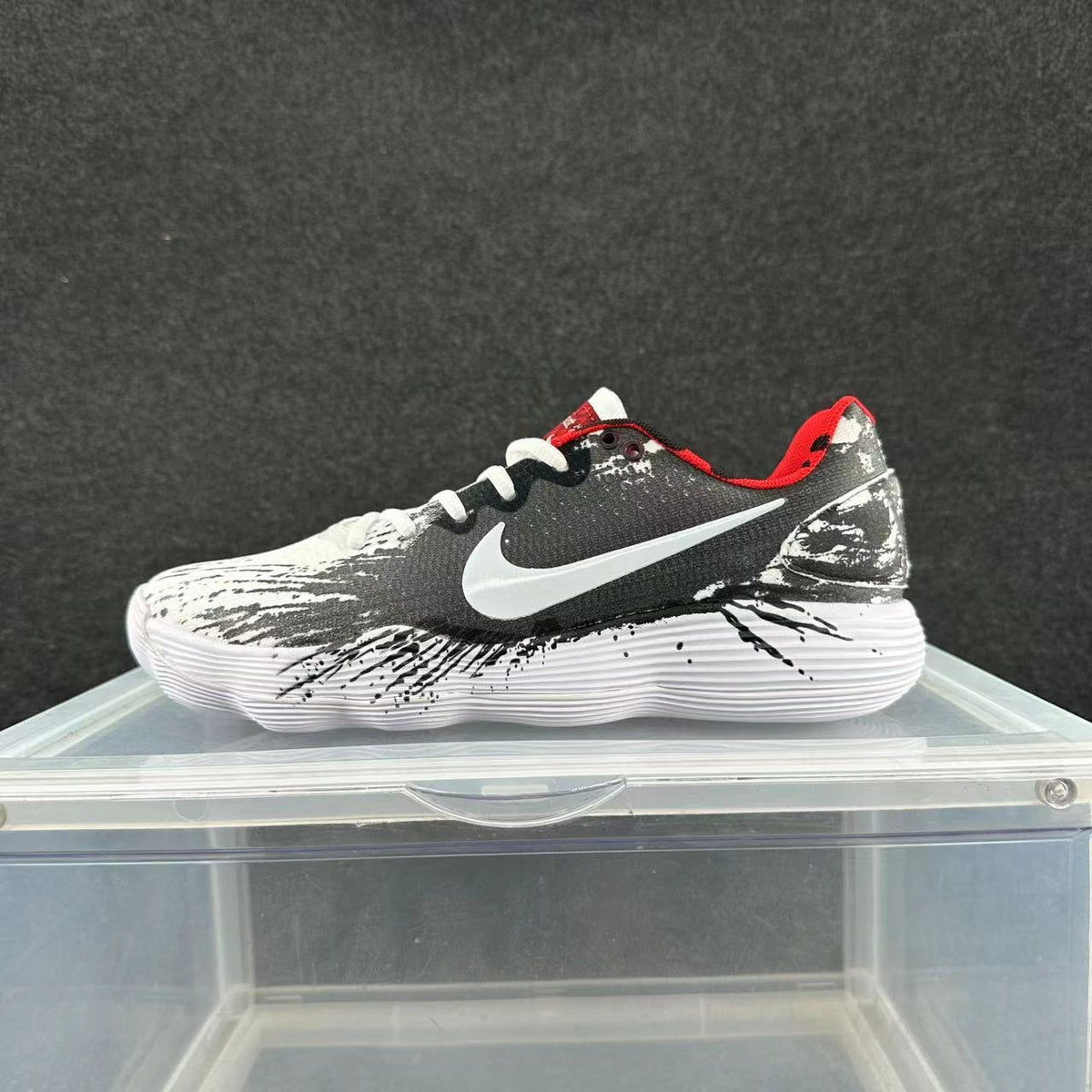 Nike White, Black and Red Low-Top Sneakers