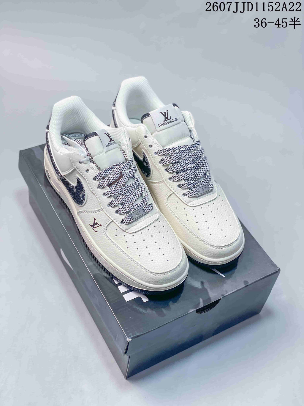 Nike Air Force 1 '07 Low White Navy Sneakers