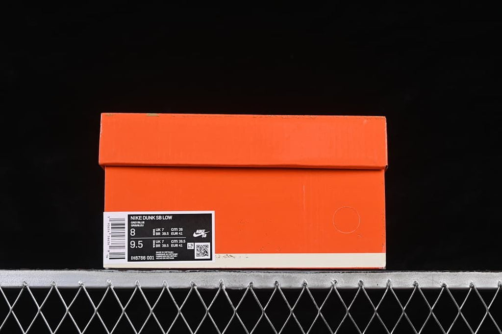 Nike SB Dunk Low Stranger Things IH6766-001 Sneakers
