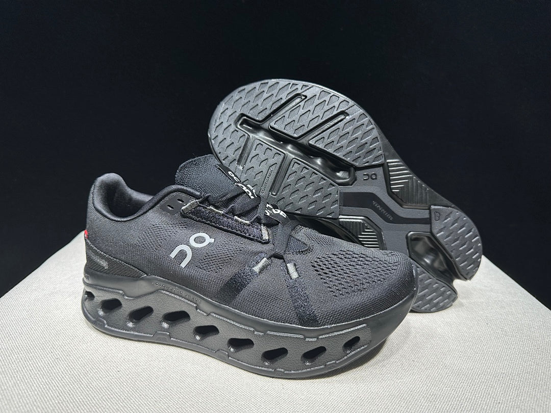 On Cloudeclipse Running Shoes, All Black