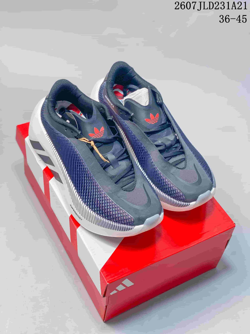 Adidas Hyperboost EDGE Sneakers Navy White 2607JLD231A21