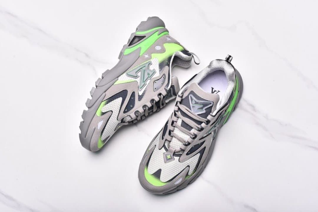 Louis Vuitton Runner Tatic 2023 SS Sneakers in Gray and Green