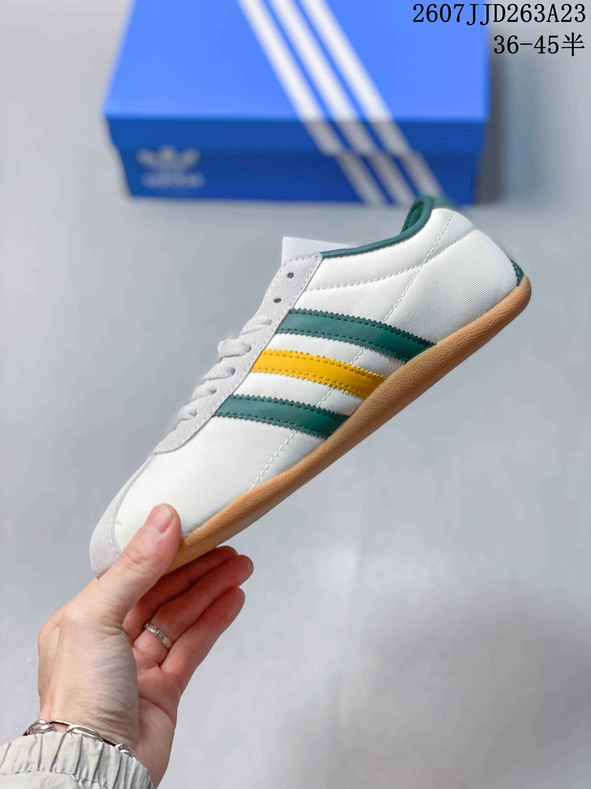 adidas Originals Tokyo Low-Top Sneakers White Green JJD263A23