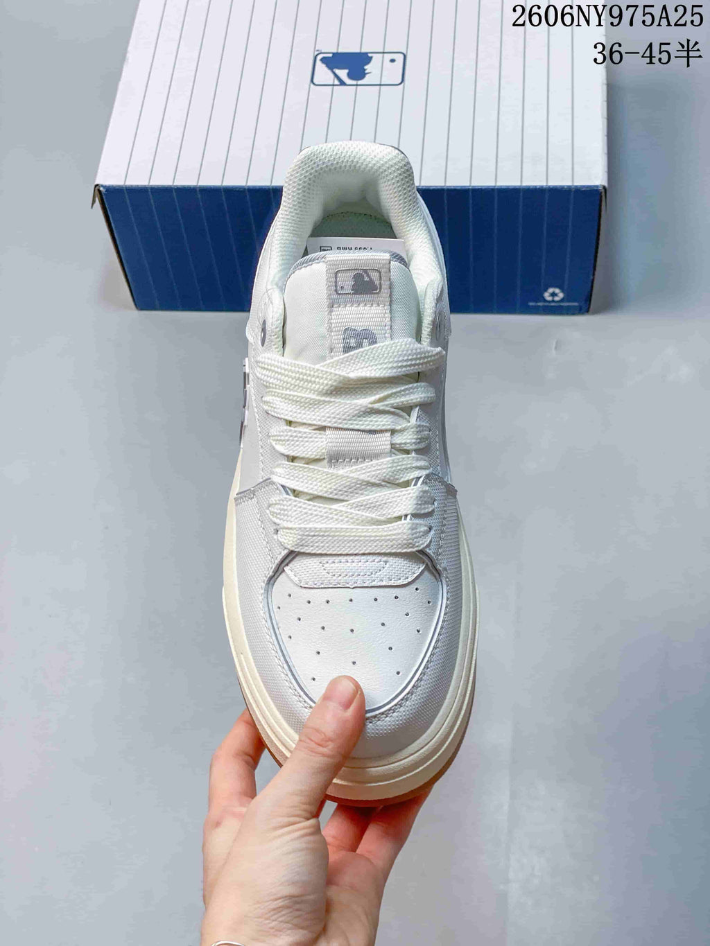 MLB Chunky Liner White Platform Low-Top Sneakers