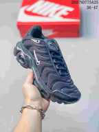 Nike Air Max Plus TN Black Low-Top Sneakers