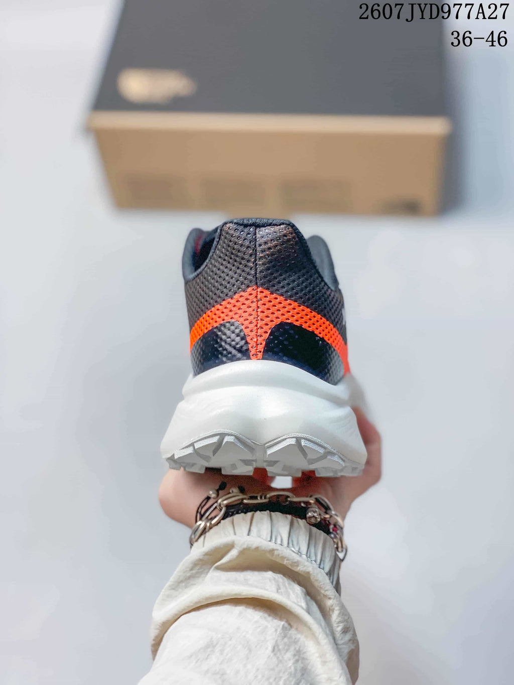 The North Face Summit Vectiv Pro Trail Running Shoes NFOA81
