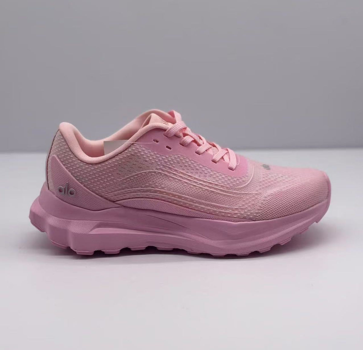 Alo Pink Knit Low-Top Sneakers