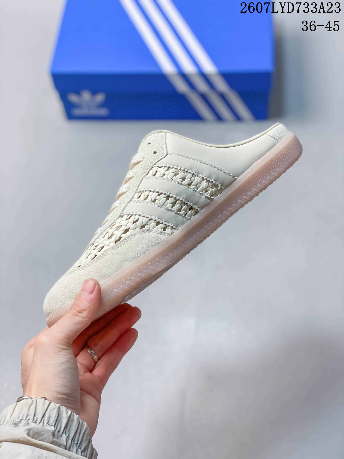 adidas Samba OG Women's Sneakers Off-White Gum Sole 07LY733A23_001