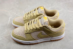 Nike SB Dunk Low Sesame DZ4513-200 Sneakers