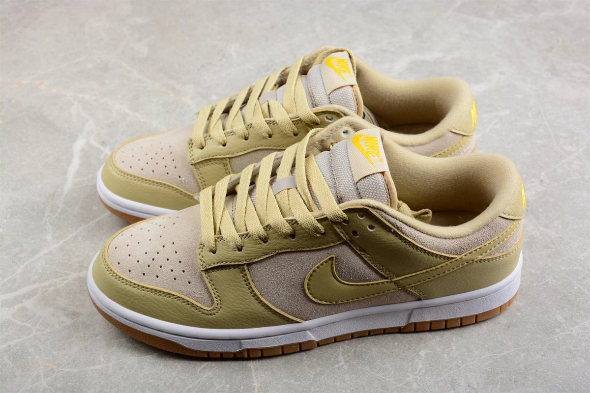 Nike SB Dunk Low Sesame DZ4513-200 Sneakers