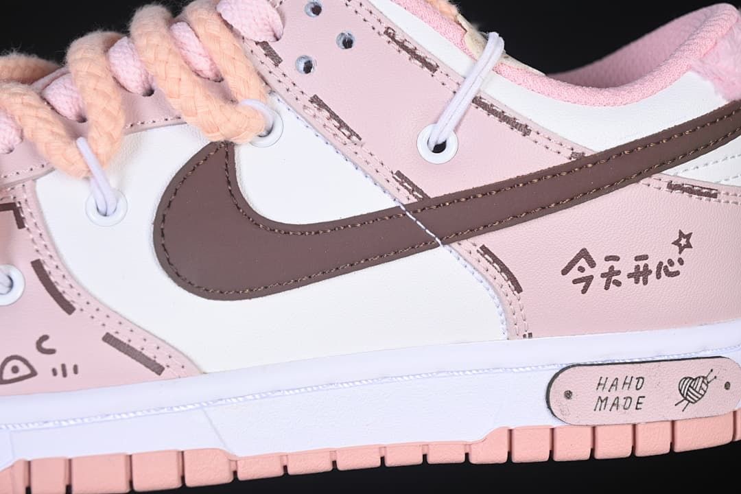 Nike Dunk Low GS DO6485-600 Pink Valentine's Day Sneakers