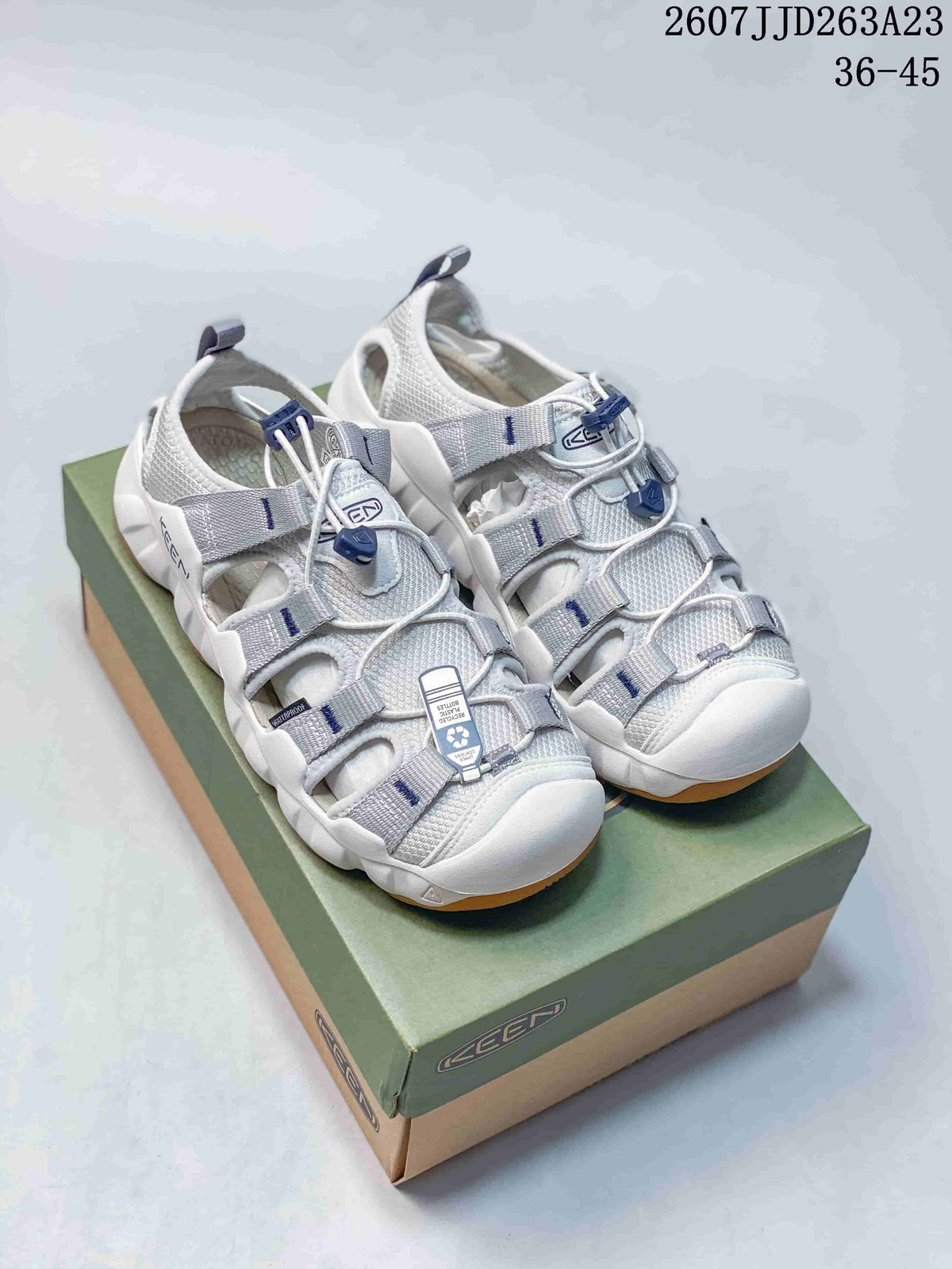KEEN Water Shoe Sandals White and Gray 2607JJD263A23