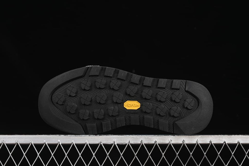 The North Face NF0A8AD94QI-082 Black Low-Top Shoes