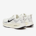 Nike Vomero 18