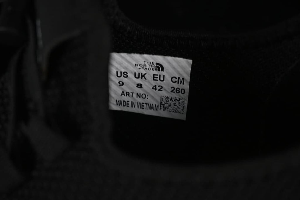 The North Face 8912 Black Casual Outdoor Sneakers