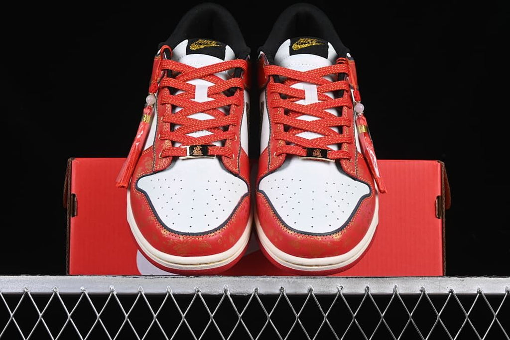 Nike SB Dunk Low Chinese New Year Red Sneakers