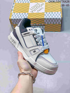 Louis Vuitton Trainer Low-Top Sneakers HL581400624