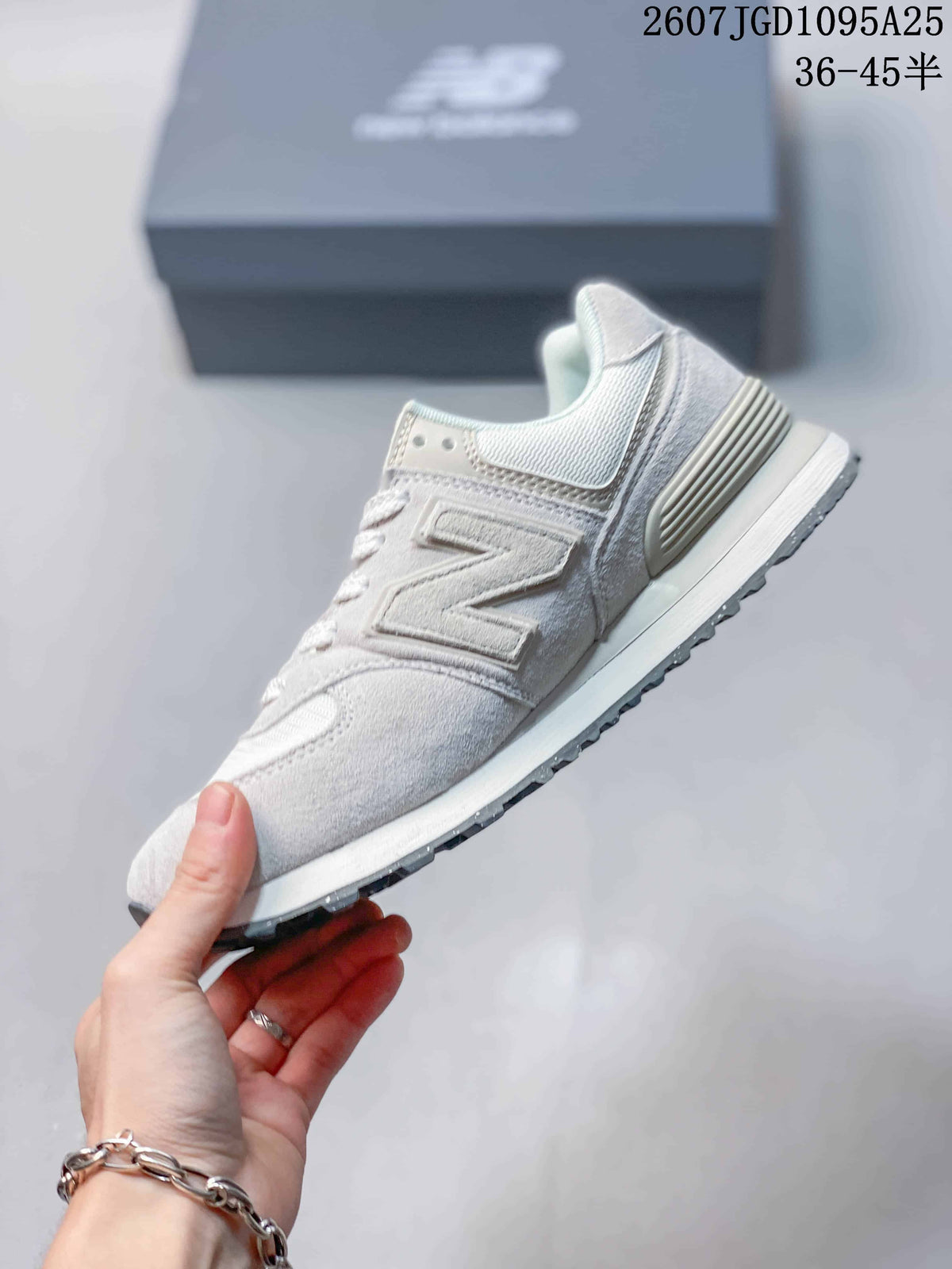 New Balance 574 Sneakers White and Grey 712250EWO