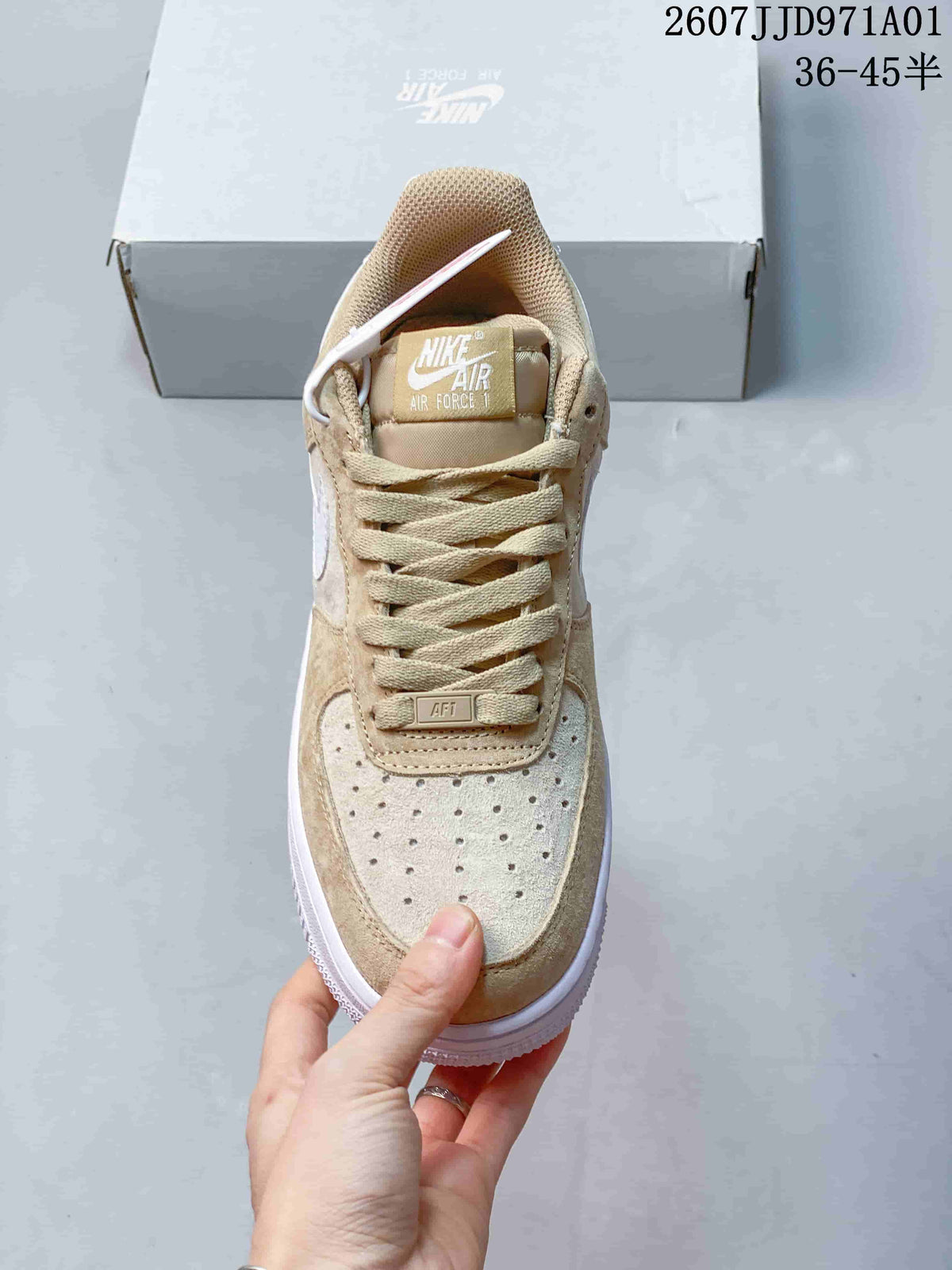 Nike Air Force 1 '07 Low Sneakers in Beige and White