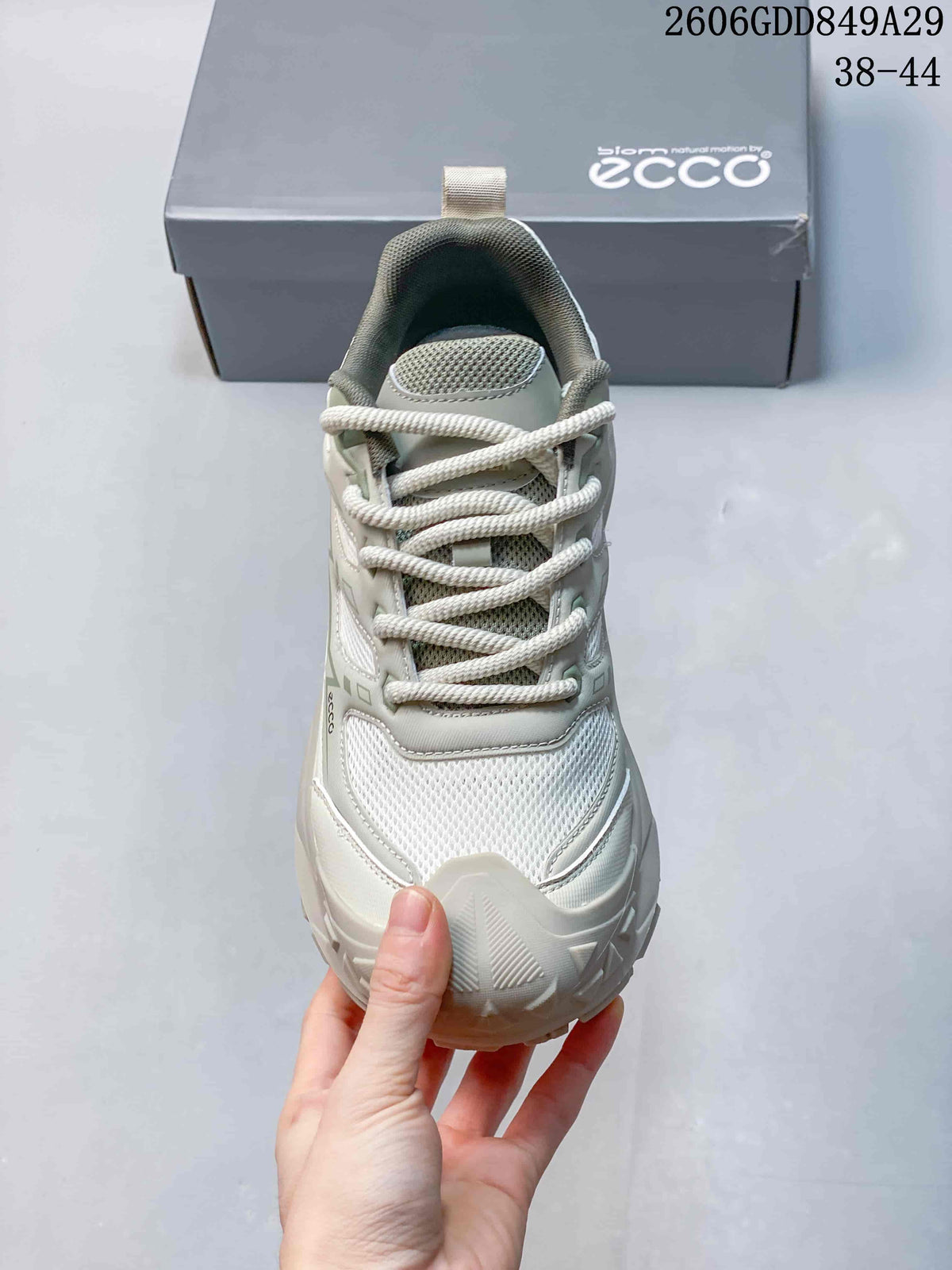 ECCO Men's Mesh Trail Sneakers, Light Gray, 2606GDD849A29