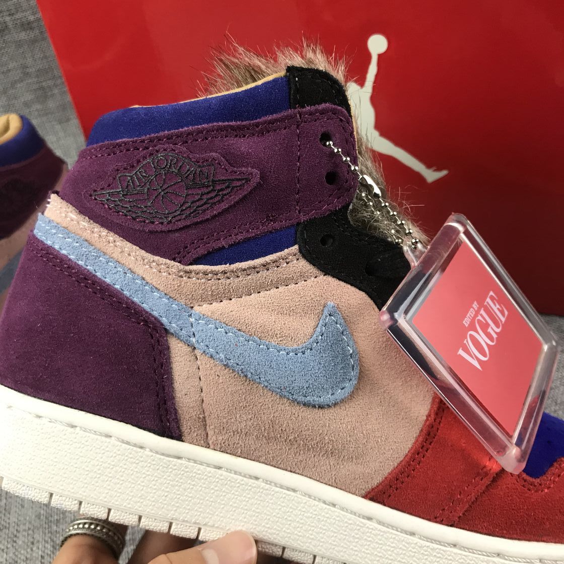 Jordan 1 High Christmas Red Multicolor Sneakers