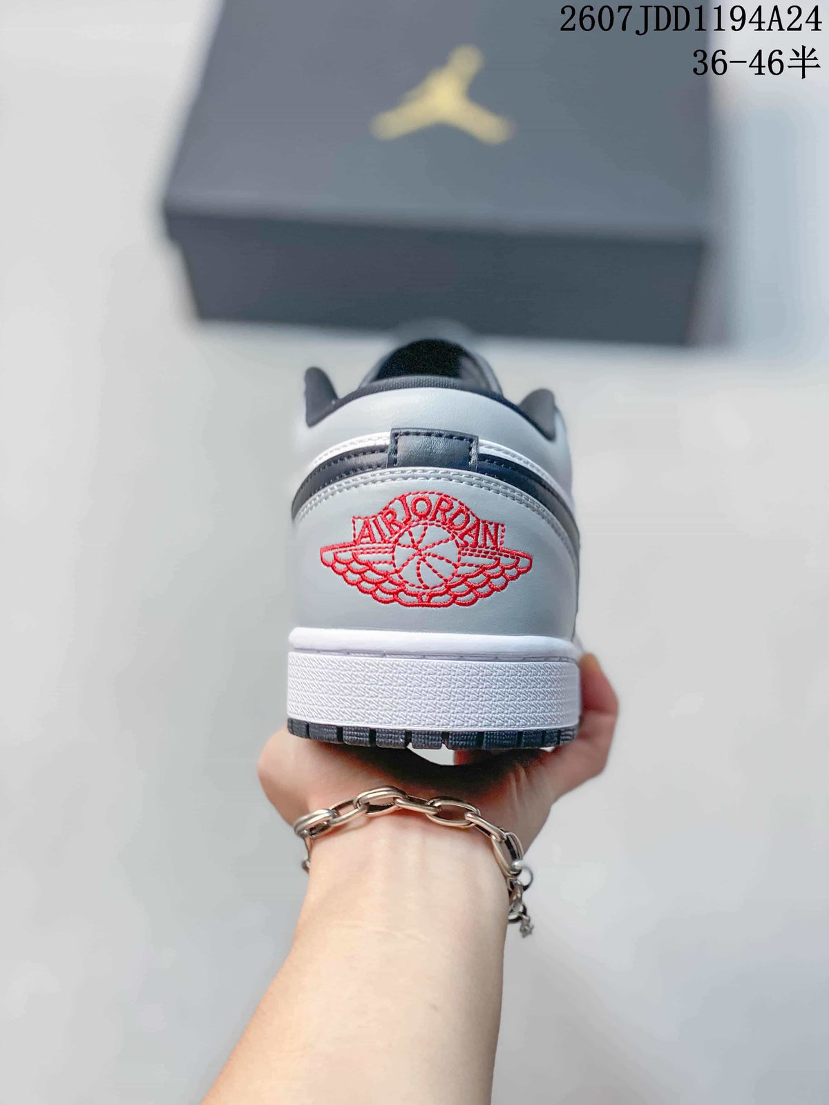 Jordan Air Jordan 1 Low White Grey Black Sneakers 2607 JDD1194A24