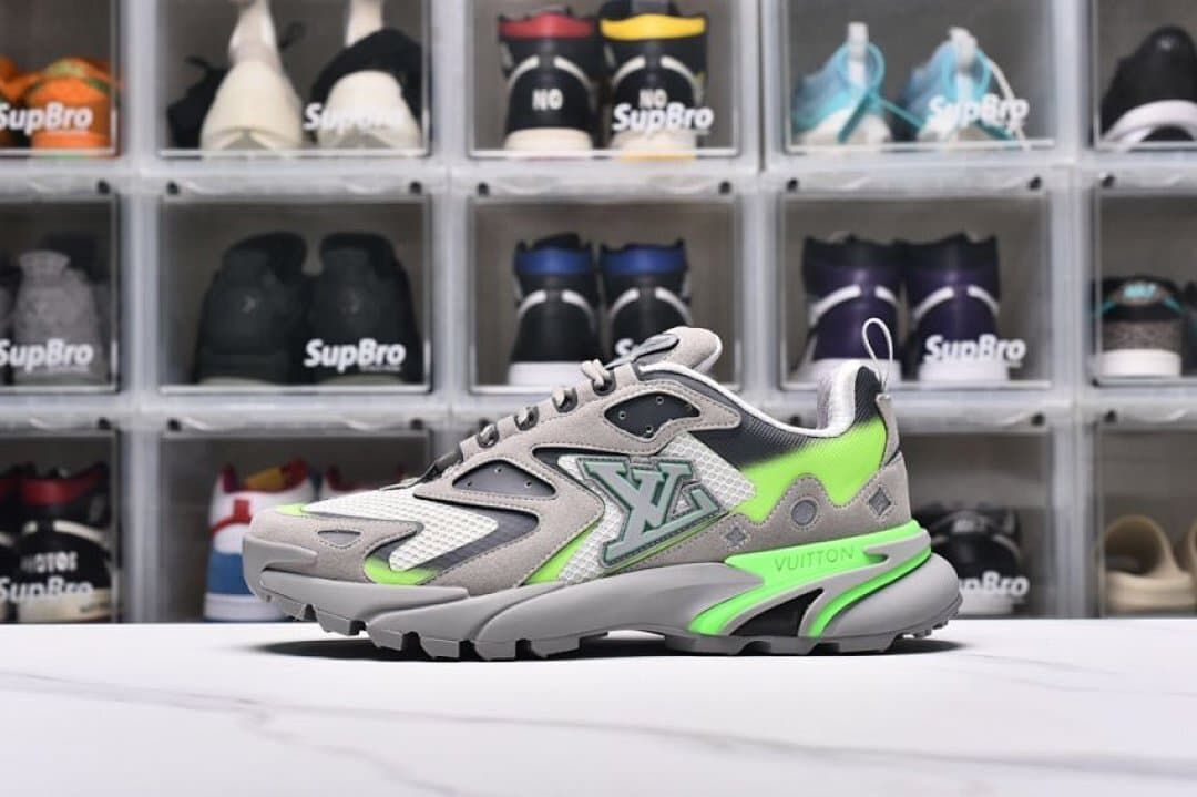 Louis Vuitton Runner Tatic 2023 SS Sneakers in Gray and Green
