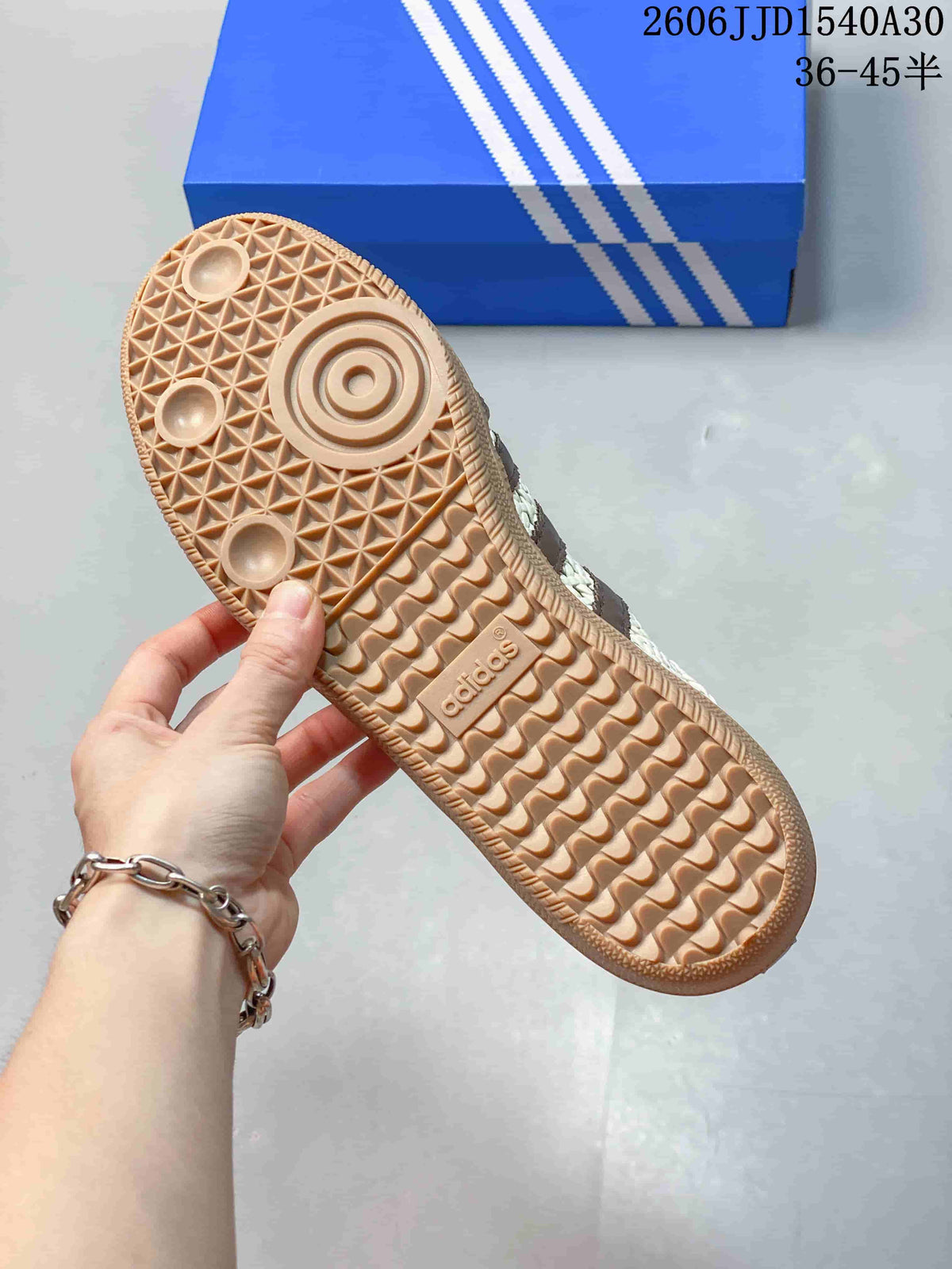 Adidas Originals Samba Vegan OG Low-Top Sneakers