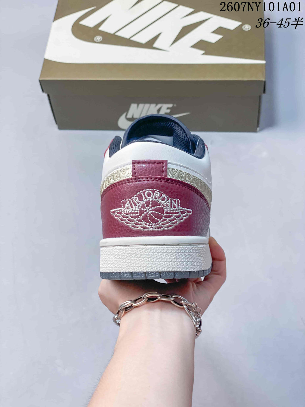 Air Jordan 1 Low White and Burgundy Sneakers 2607NY101A01