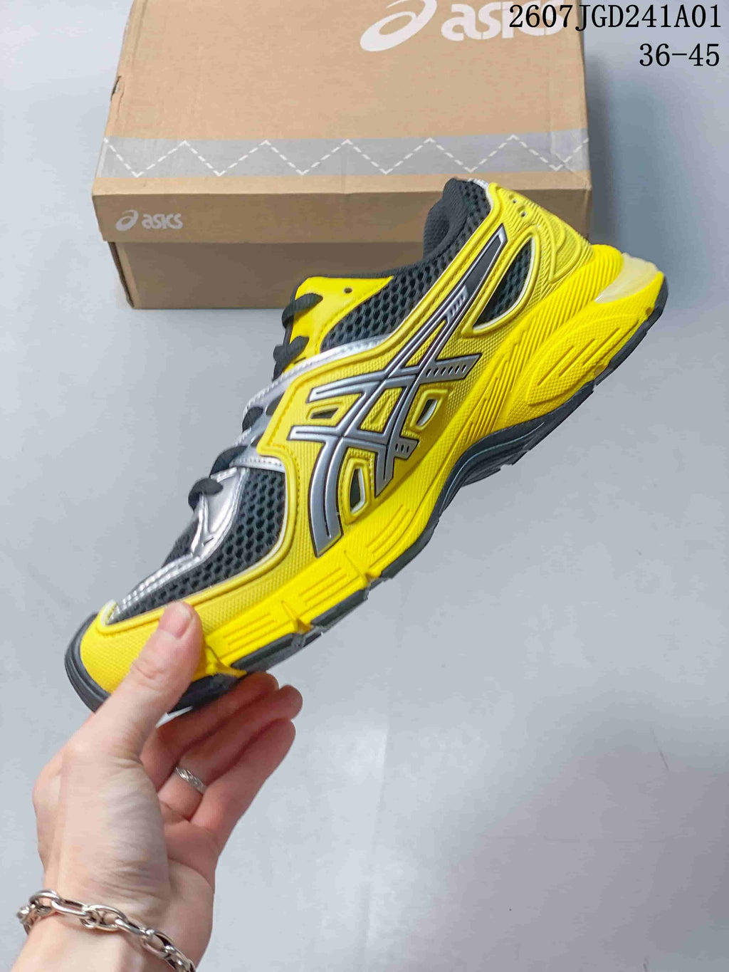 ASICS GEL-SD Lyte Sneakers in Yellow and Charcoal