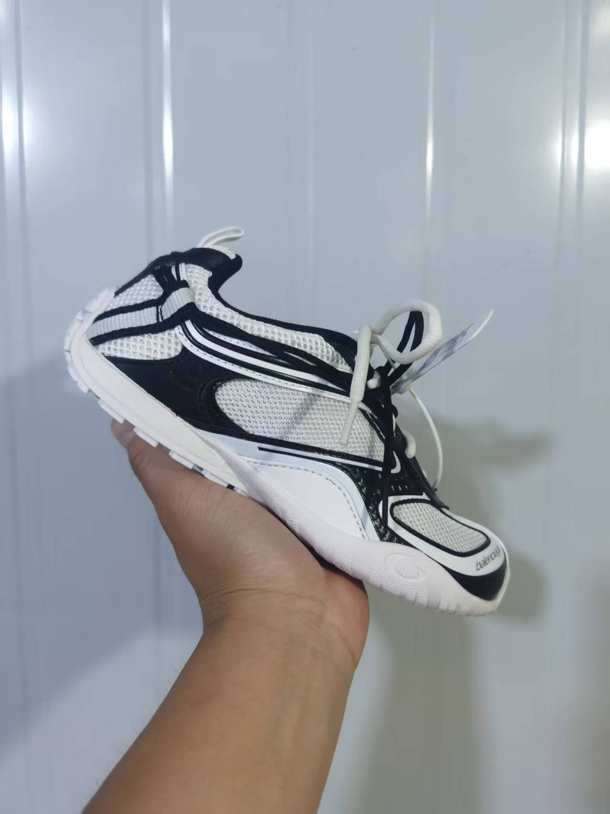 Balenciaga Radar Sneaker White/Black 9010