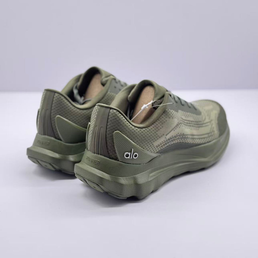 alo RUNNER Sneakers Military Green