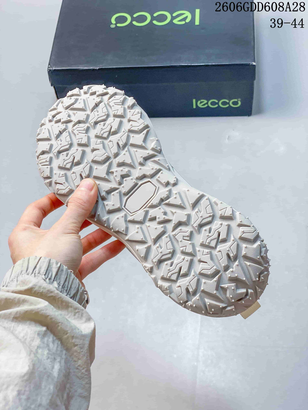 ECCO White Mesh-Look Lace-Up Sneakers 2606GDD608A28