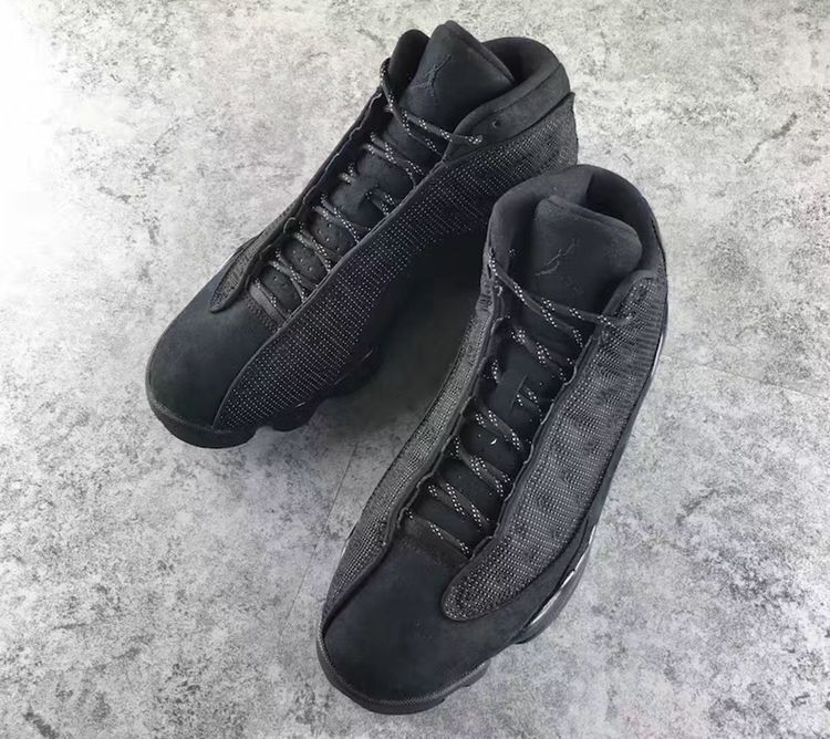 Air Jordan 13 Retro Black Cat Black Basketball Sneakers