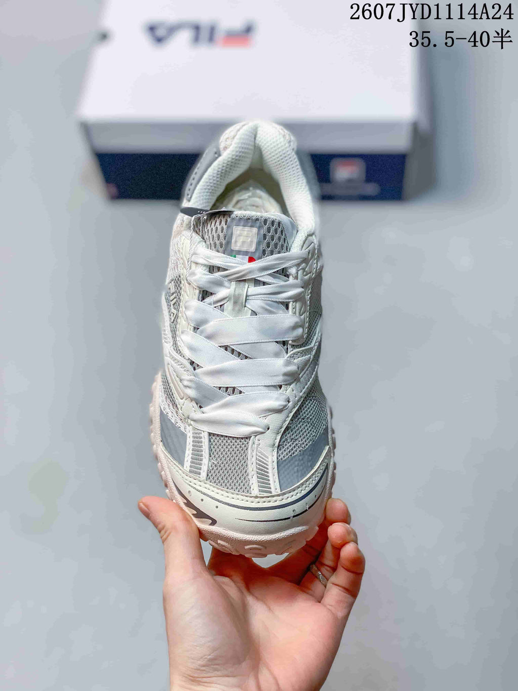 FILA Fusion Echappe 2 Women's Gray and White Sneakers