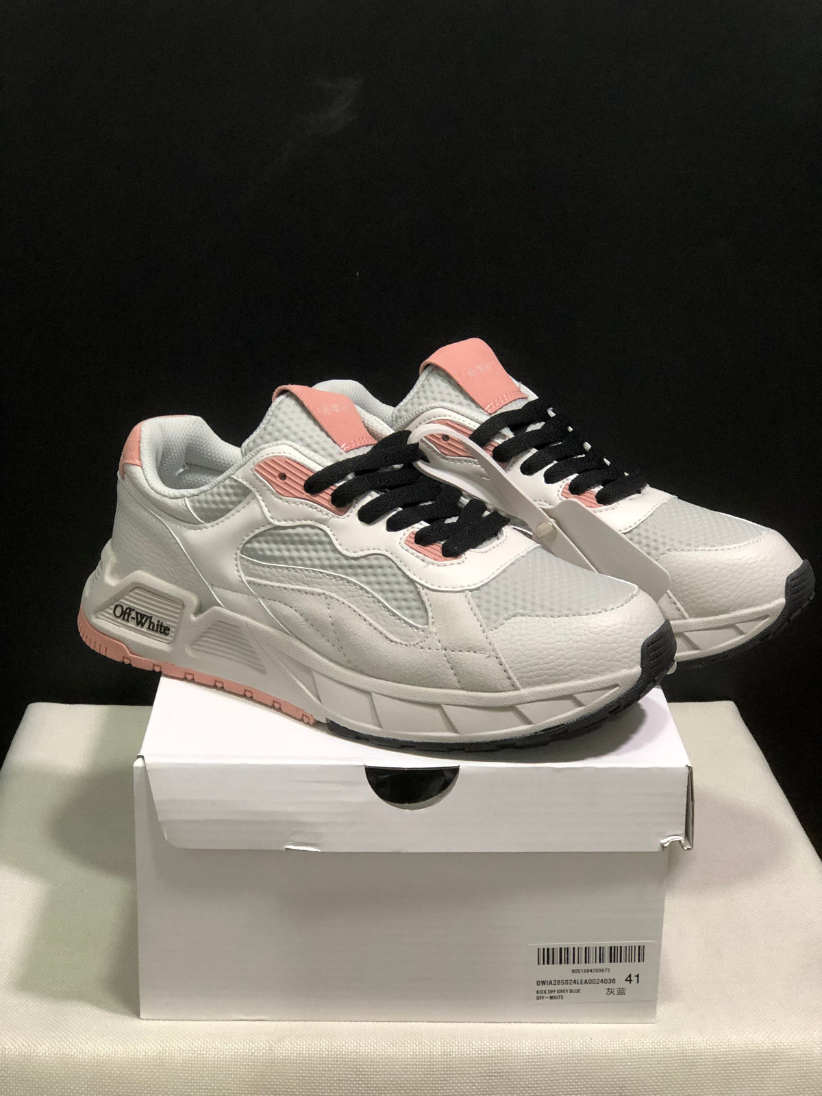 Off-White Low-Top Sneakers White and Pink
