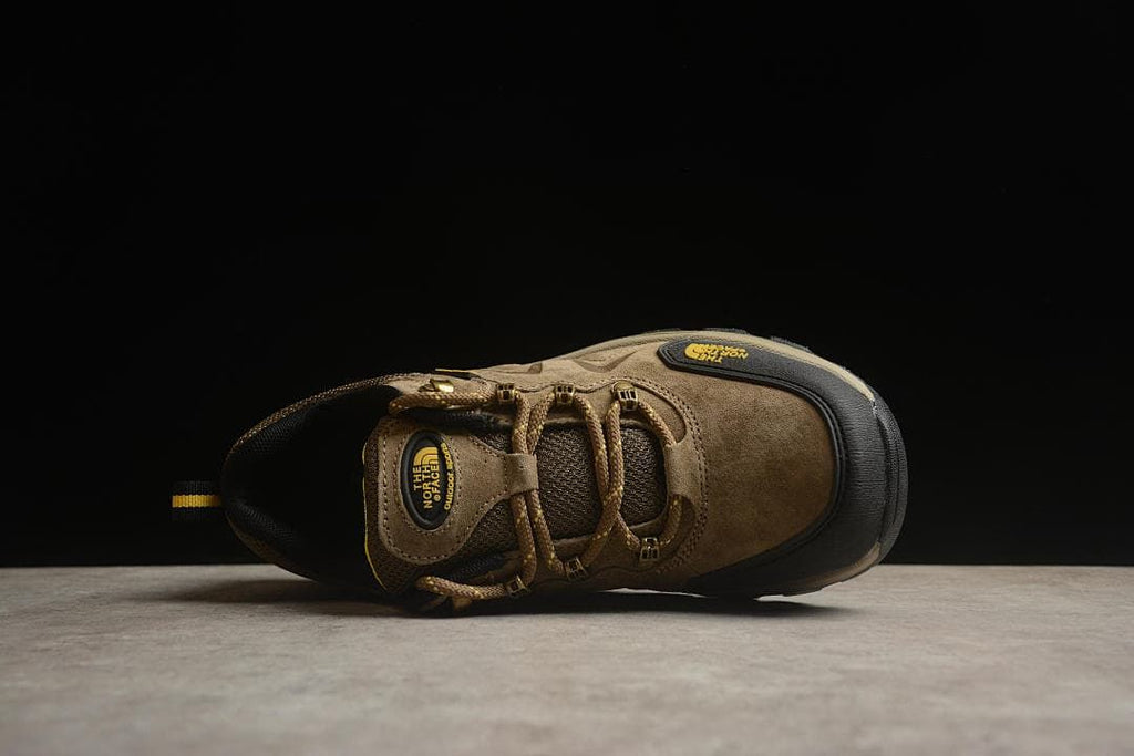 The North Face Cedar Mesa 816B Hiking Shoes, Sand