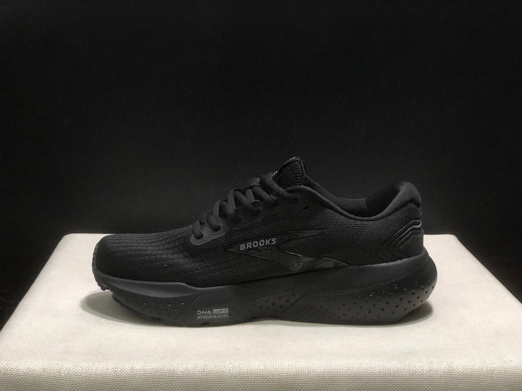 Brooks Glycerin 21 Black Low-Top Running Sneakers