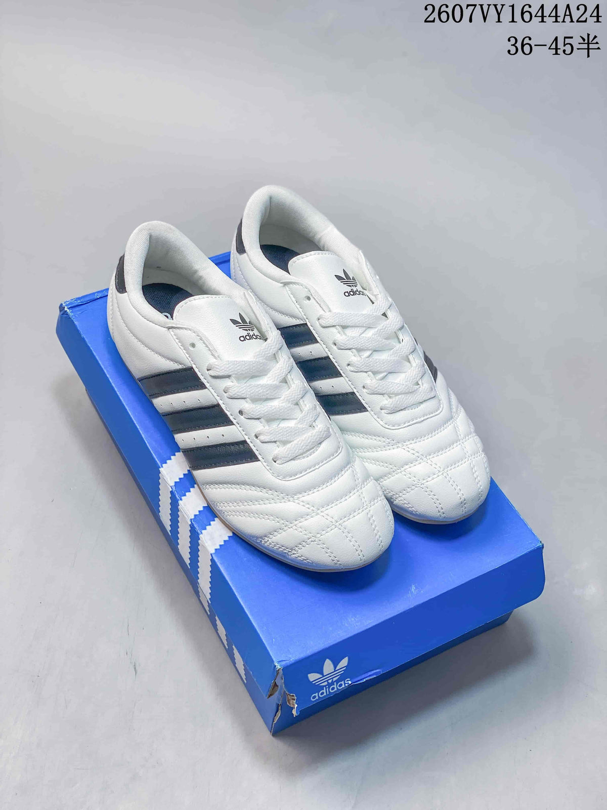adidas Taekwondo Low-Top Sneakers White Navy Gum 2607VY1644A24